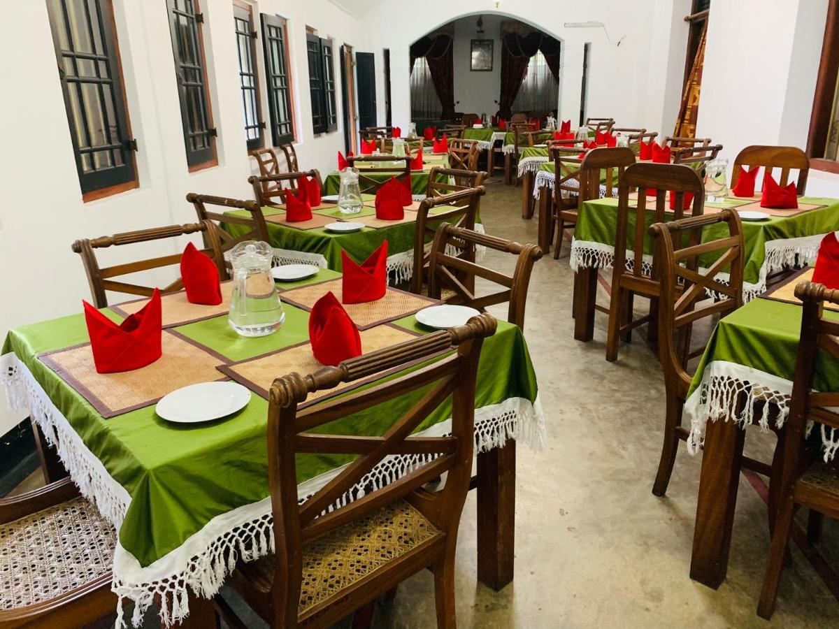 אביסוולה Randiyaepiliyagoda Resort מראה חיצוני תמונה