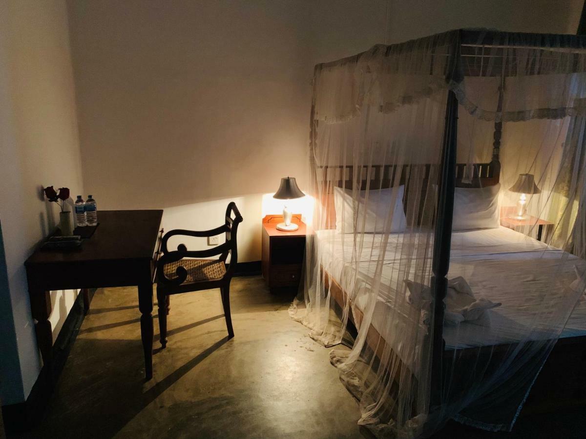 אביסוולה Randiyaepiliyagoda Resort מראה חיצוני תמונה